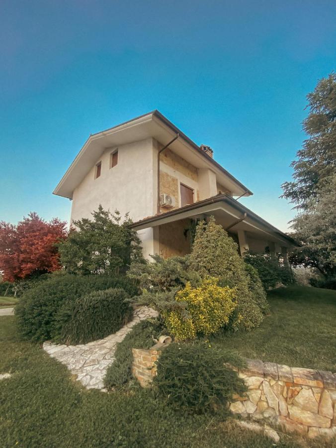 Bed & Breakfast Le Coccinelle Bed and Breakfast Rosciano  Exteriör bild