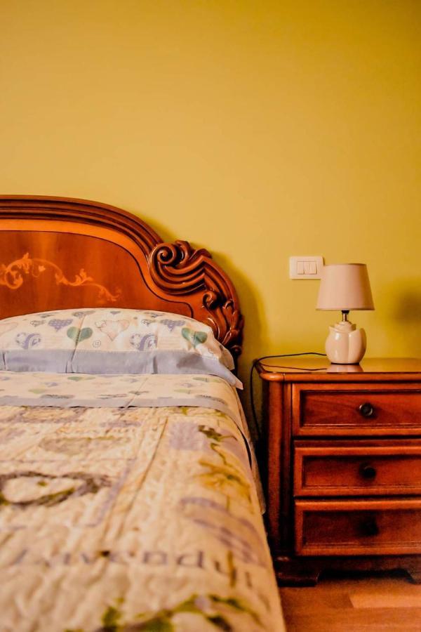 Bed & Breakfast Le Coccinelle Bed and Breakfast Rosciano  Exteriör bild